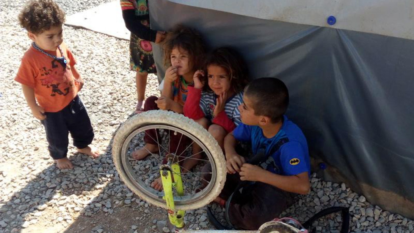 "Las personas que viven en los campos de refugiados están desesperadas"