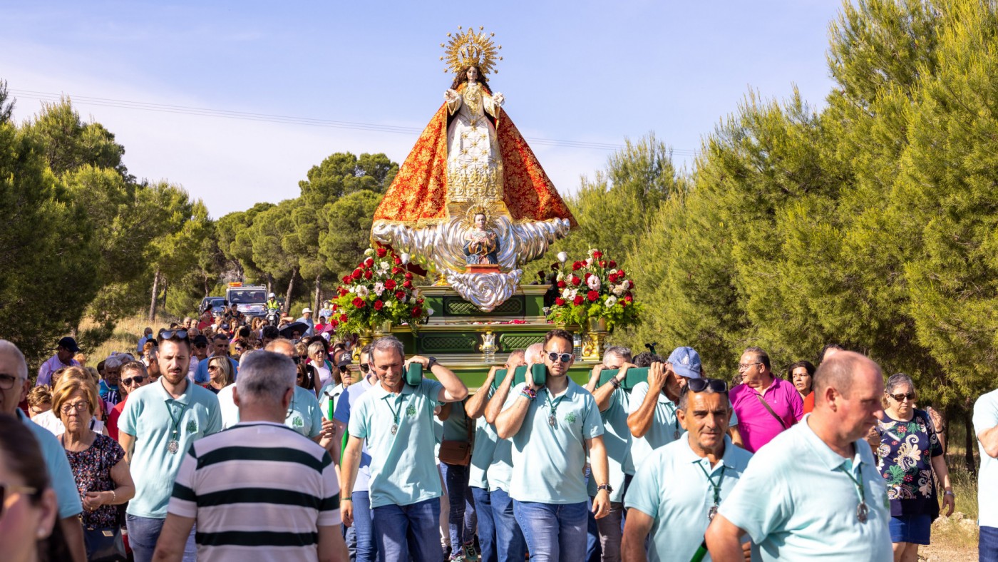 La Virgen de la Esperanza de Calasparra regresa a su santuario en Romería