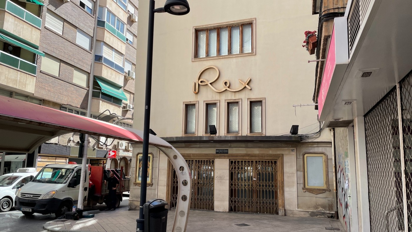 El Ayuntamiento de Murcia tratará de adquirir en propiedad el cine Rex