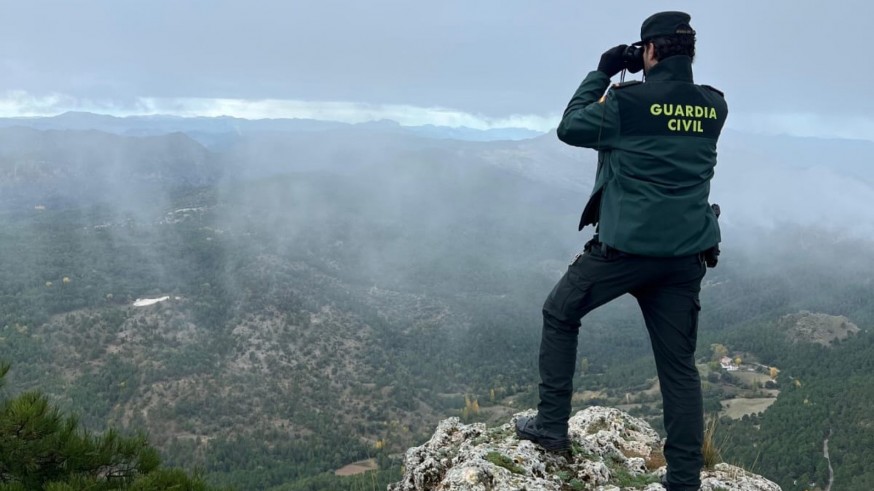 El Servicio Aéreo de Rescate del Ejército del Aire y Guardia Civil buscan la avioneta desaparecida