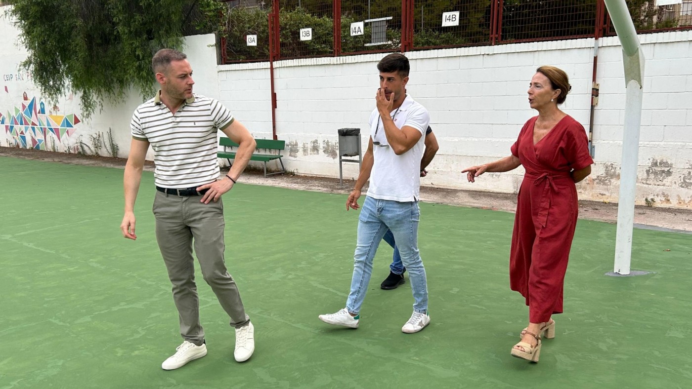 El Ayuntamiento de Murcia renueva la pista polideportiva del CEIP San Pablo