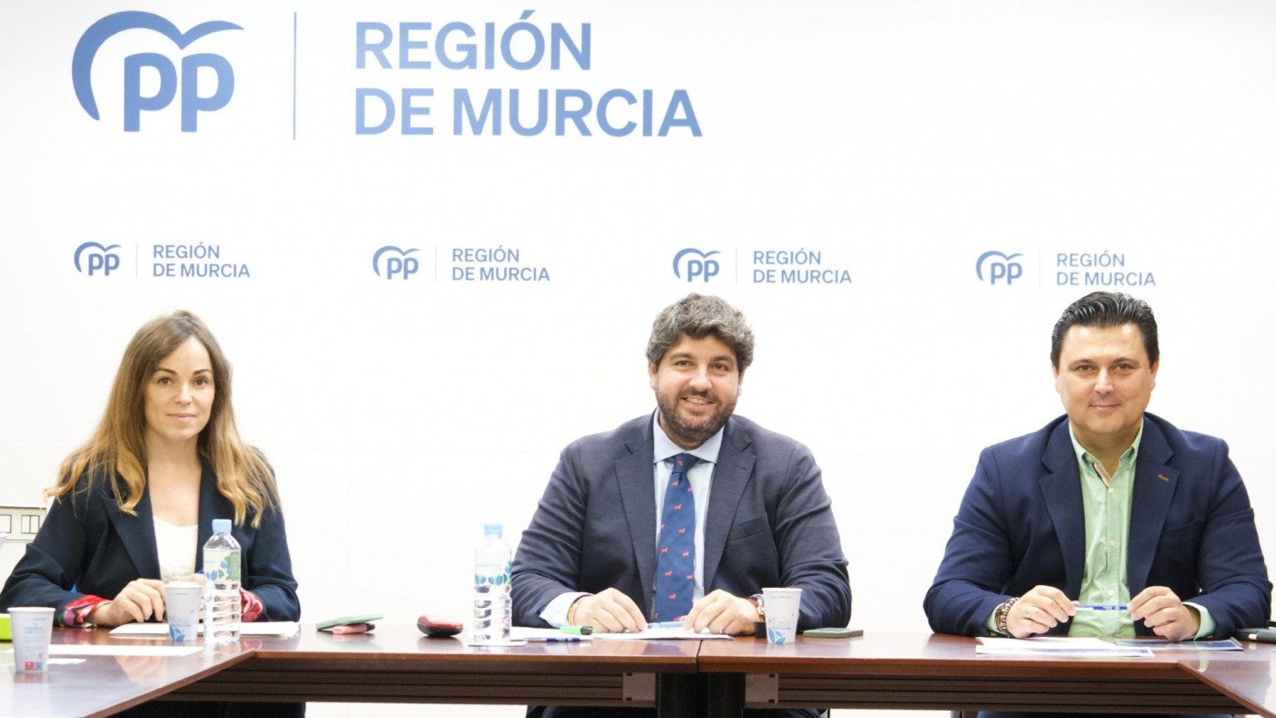 López Miras critica que Sánchez "ha tragado" con la amnistía y pide repetir las elecciones por "engañar" a los españoles