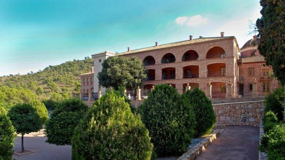 Hotel Jardines de La Santa, en Sierra Espuña. BOOKING.COM