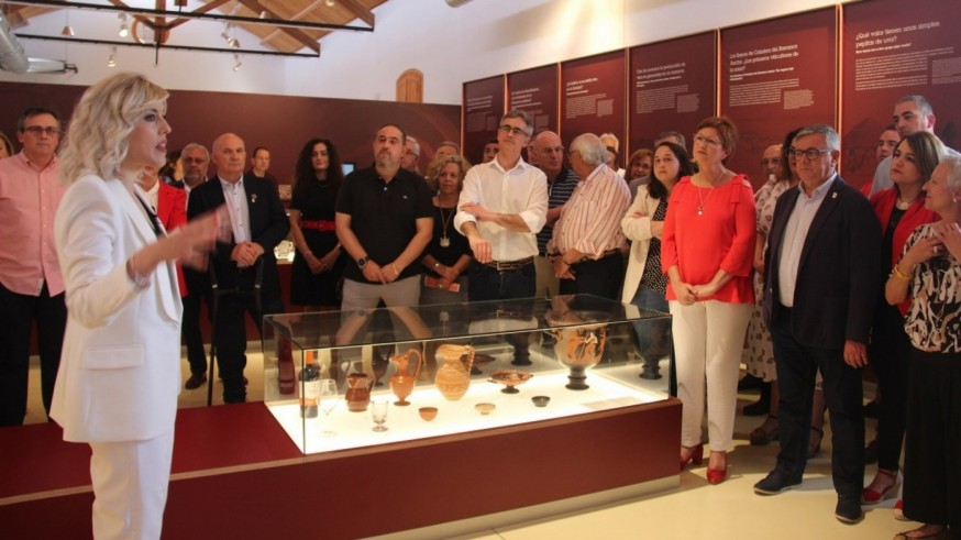 Firma de los convenios para la dinamización del Museo del Vino
