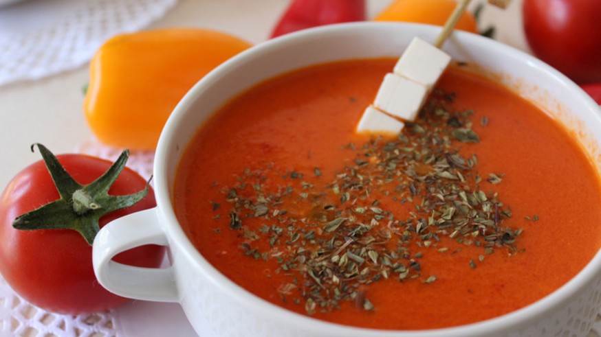 Sopa fría de tomate y pimiento asado