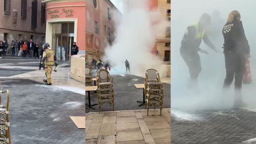 Un bombero intenta quemarse a lo bonzo en Murcia