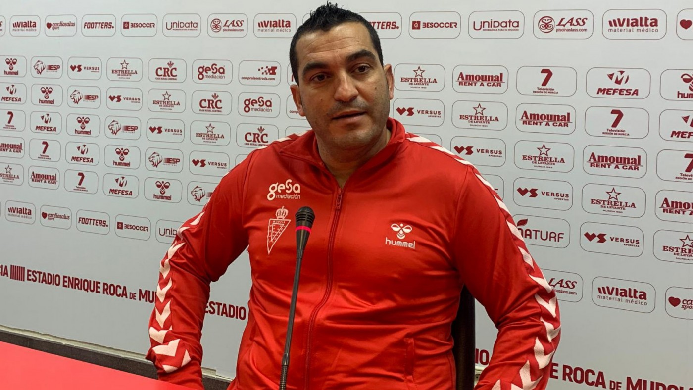 Adrián Hernández: "Seguro que dispondremos de opciones para eliminar al Leganés"