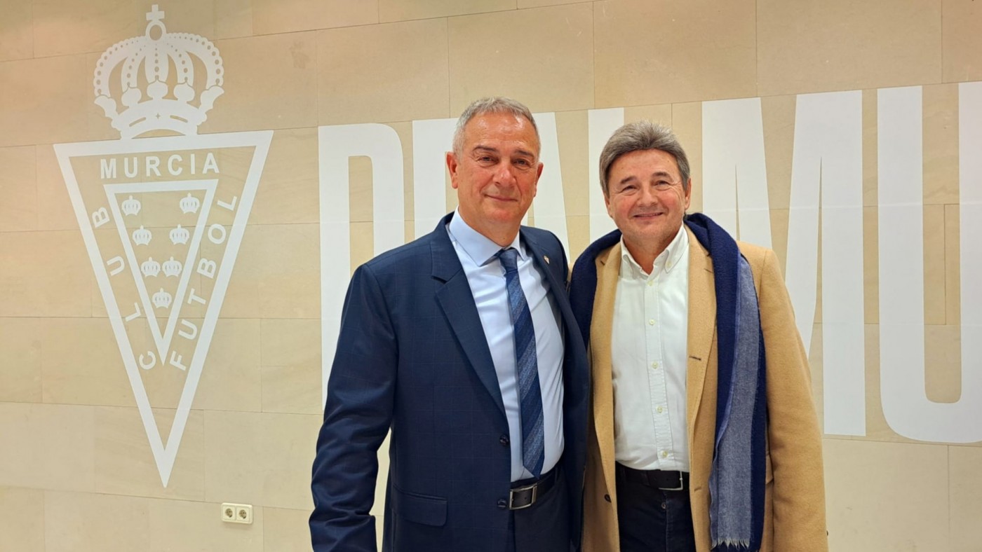 Felipe Moreno asume todo el poder en el Real Murcia