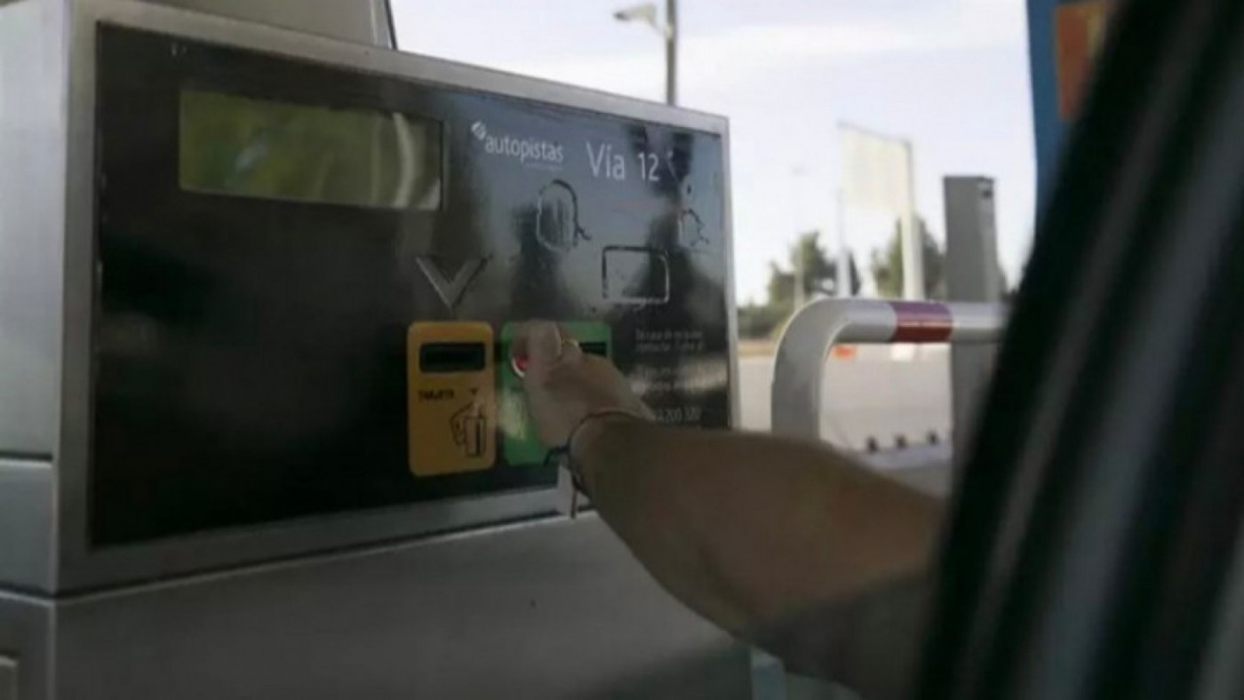 DGT asegura que España implantará peajes en las autovías el próximo año