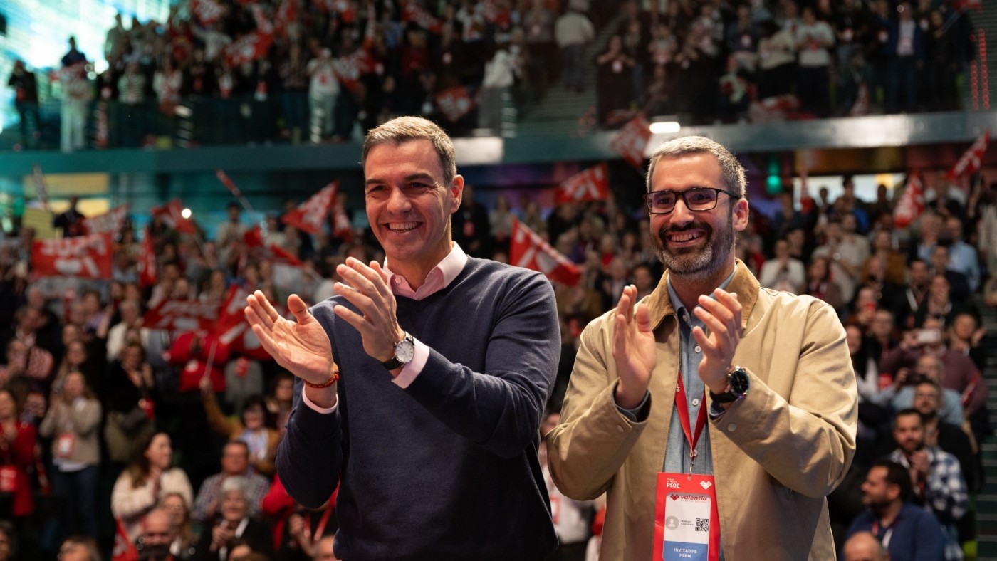 El murciano Francisco Lucas compatibilizará su labor en la Comisión Ejecutiva Federal con sus responsabilidades orgánicas
