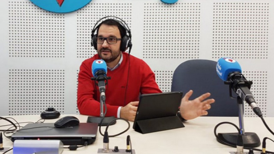 Ángel Cobacho, profesor de Derecho Constitucional: 'Cuando se trata de confinar Madrid la ratificación judicial no sería necesaria'