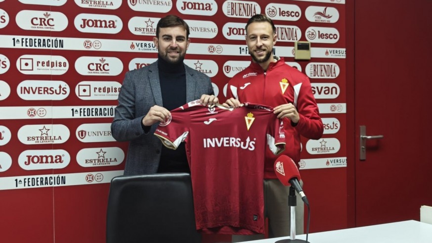 Víctor Narro: "Al equipo le veo un potencial increíble para estar arriba"