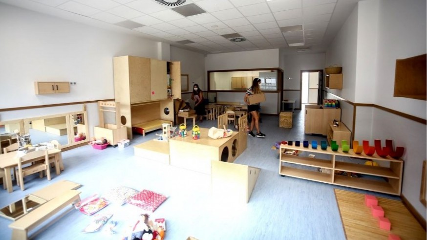 Los colegios trabajan contrarreloj para acondicionar las aulas de 2 años