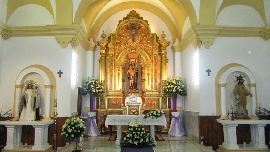 Interior de la parroquia de Santa Gertrudis