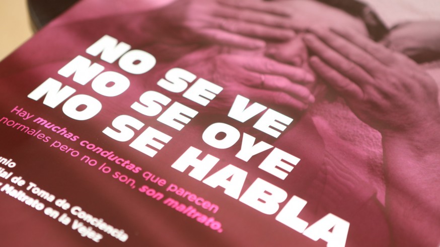 Campaña para prevenir el maltrato contra las personas mayores en Murcia