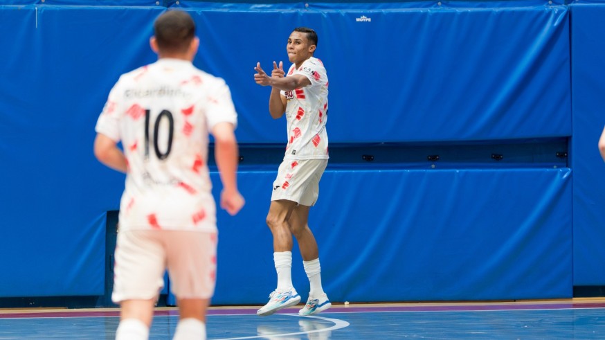 Ligeiro: "Quiero superar con ElPozo los 10 goles que hice en el Xota"