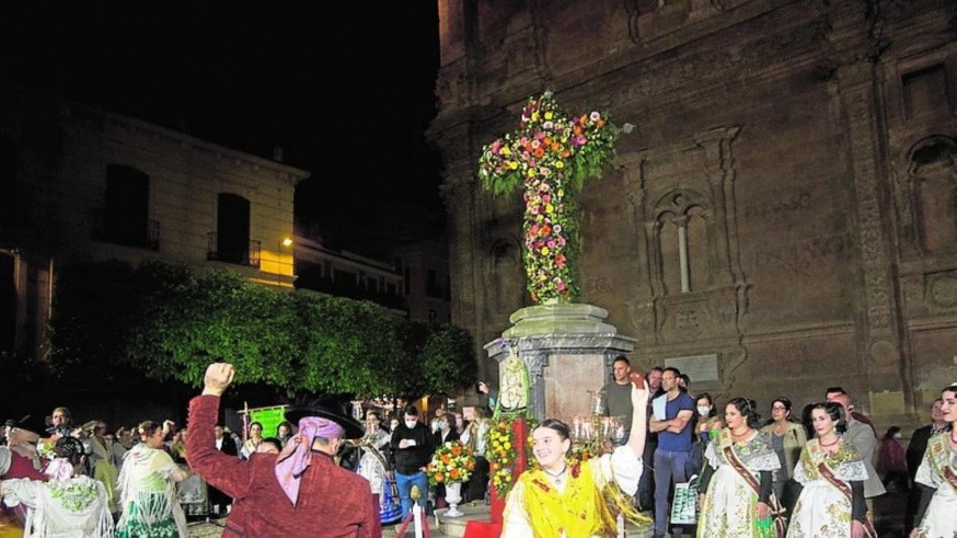 Los cantos de los mayos inundarán Murcia esta noche
