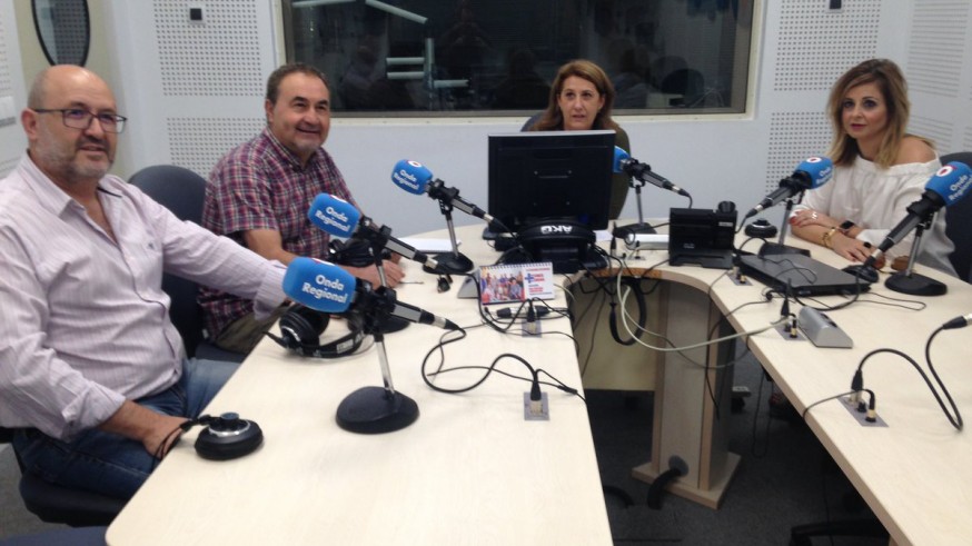 Nuestros tertulianos, en los estudios de ORM