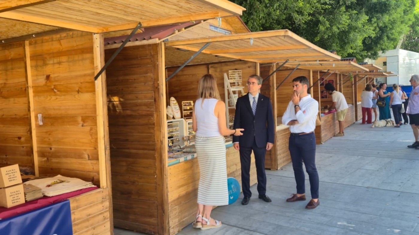 La Feria de Murcia 2025 contará con un mercadillo artesanal con 8 casetas junto a la Noria