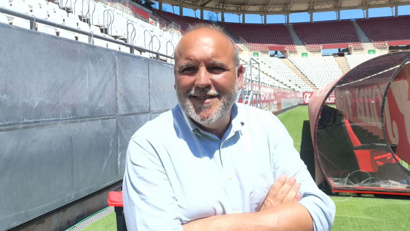 El Real Murcia acelera para incorporar un extremo o mediapunta sub-23