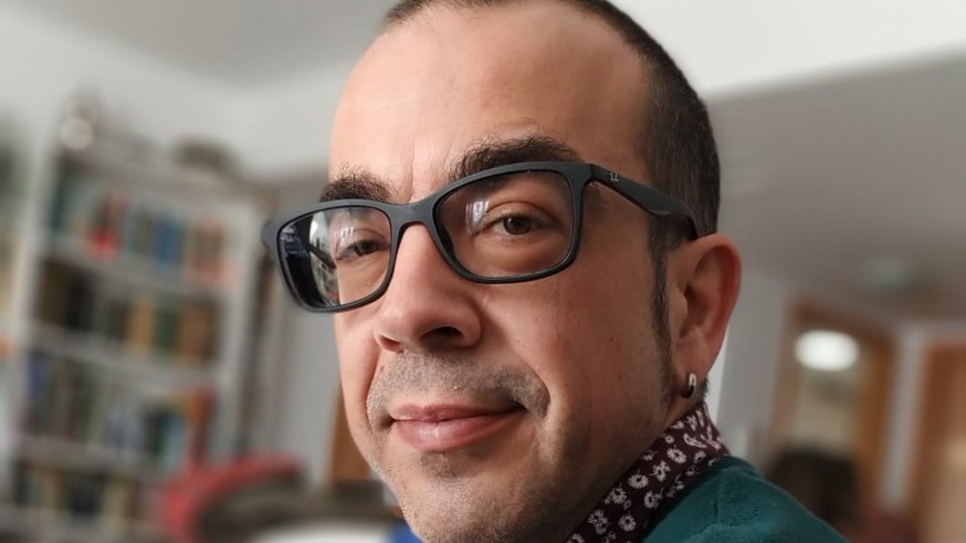 Federico Montalbán, columnista en "La Contraportada"
