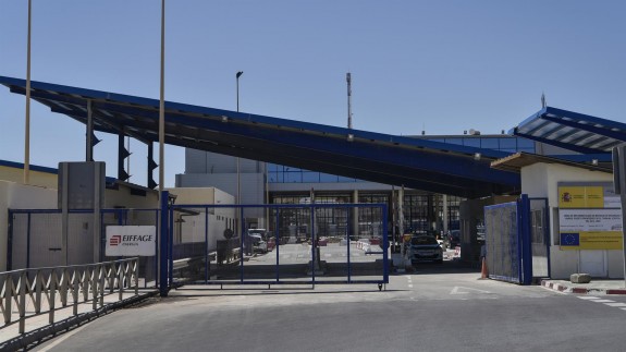 Las fronteras de Ceuta y Melilla abren en una primera fase restringida para tratar de evitar incidentes