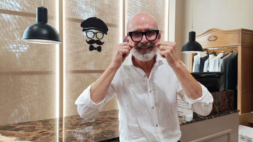 Francisco Carpena de la marca de moda masculina Superlatio reúne un millón de seguidores en Instagram