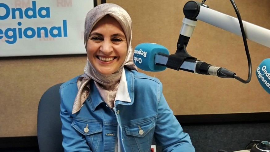 Hablamos con Wafa, magrebí que trabaja en mediación en los hospitales de la Región desde la Asociación Columbares