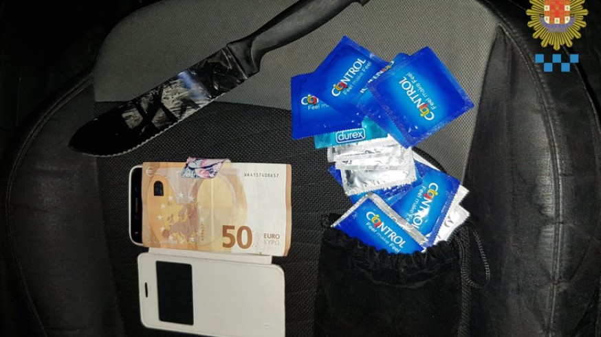 Objetos incautados a la menor