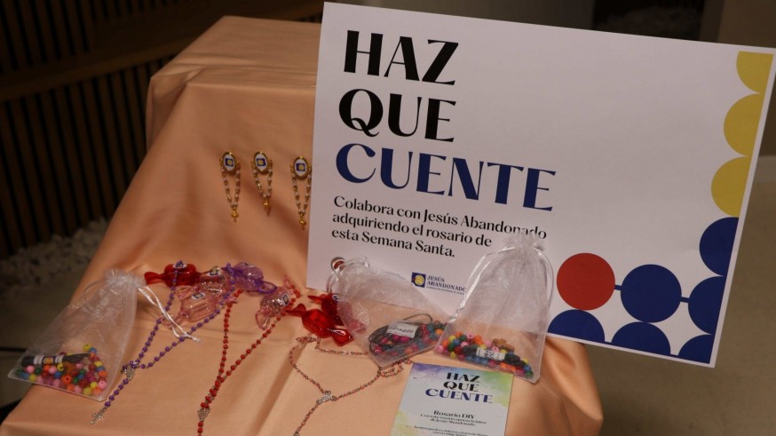 Solidaridad y compromiso en forma de rosario