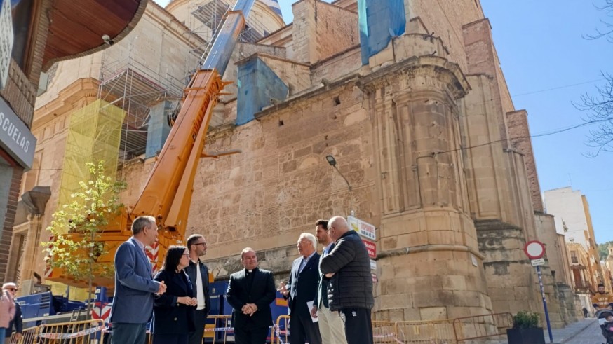 Comienza la compleja restauración de la cúpula de la Basílica de la Purísima en Yecla tras los daños del temporal
