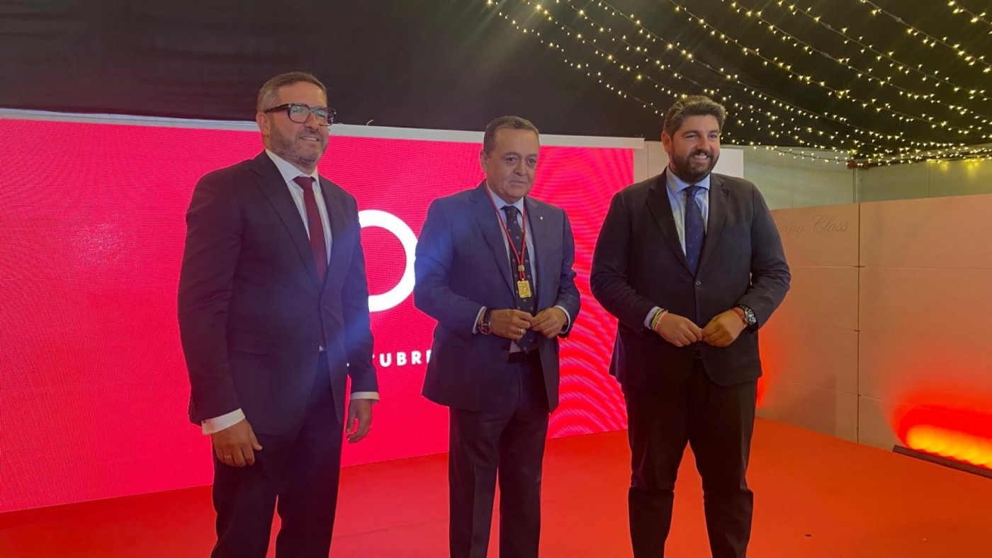 Albarracín recoge la Medalla de Oro de CROEM