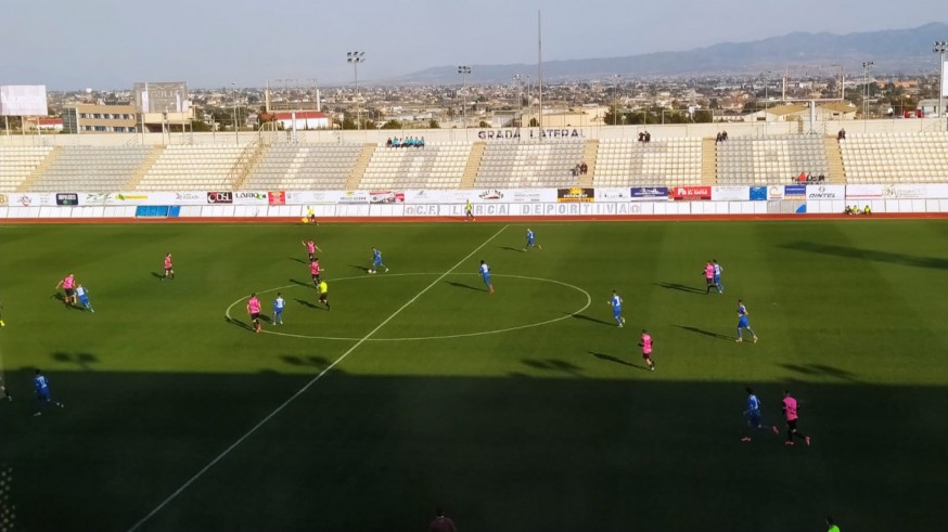 El Lorca Deportiva vence por la mínima al Bala Azul (1-0)