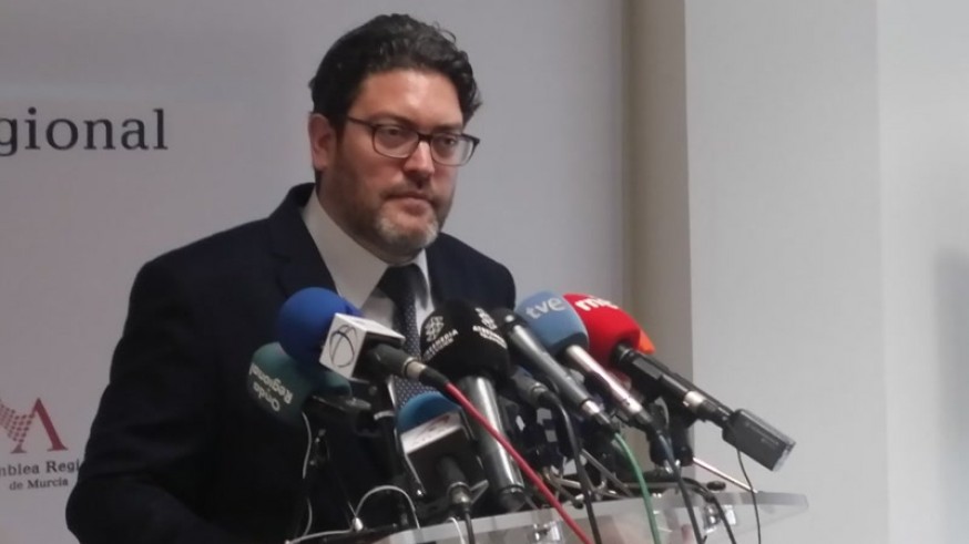 Ciudadanos y PP mantienen las distancias para la investidura de López Miras como presidente