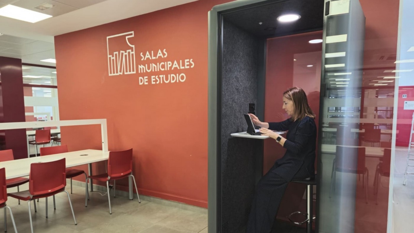 Cabinas insonorizadas en salas de estudio para opositores en Murcia