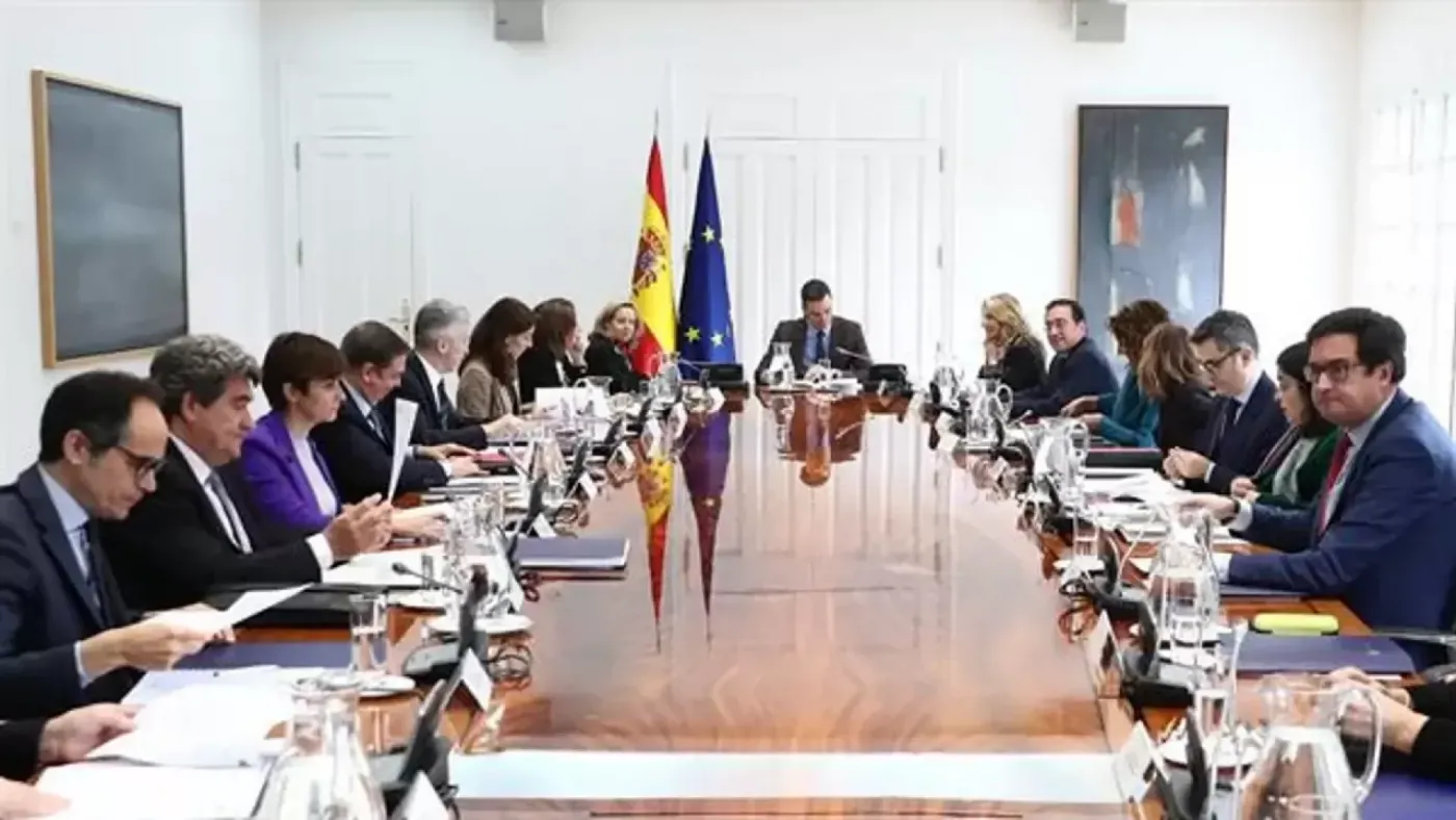 El Consejo de Ministros da luz verde al recurso contra la reforma de la Ley regional de Participación