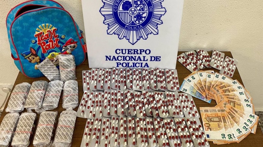 Dos detenidos en Yecla con 1.125 pastillas de pregabalina en una mochila infantil