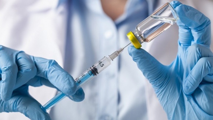 España supera el 59% de la población con al menos una dosis de la vacuna