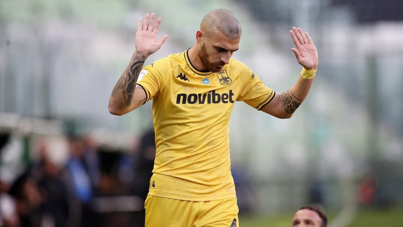 Fran Vélez, veteranía para la defensa del FC Cartagena