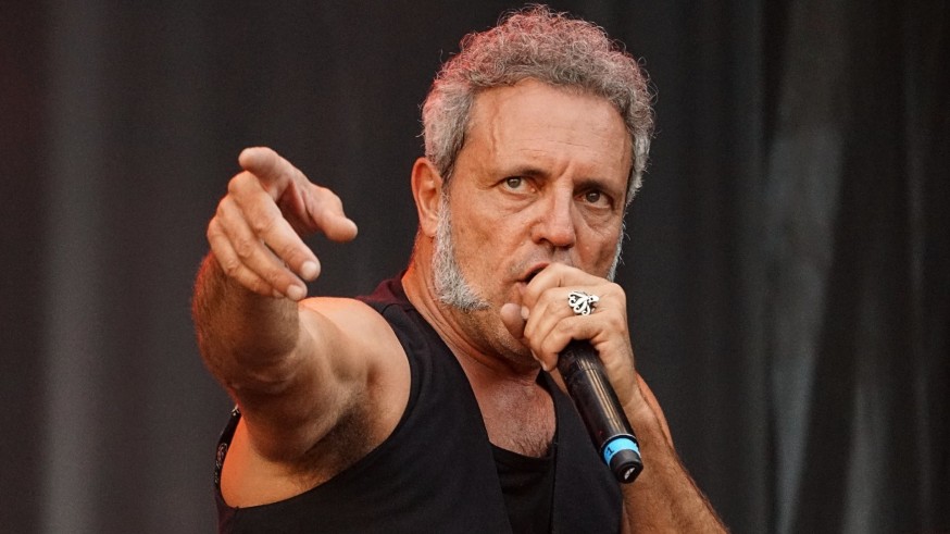 Por sus gustos musicales lo conoceréis: Carlos Tarque, músico