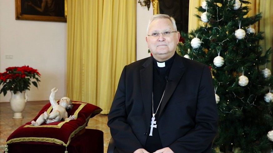 El obispo de Cartagena desea una feliz Navidad a la población: "Que nada empañe el mensaje del Evangelio"