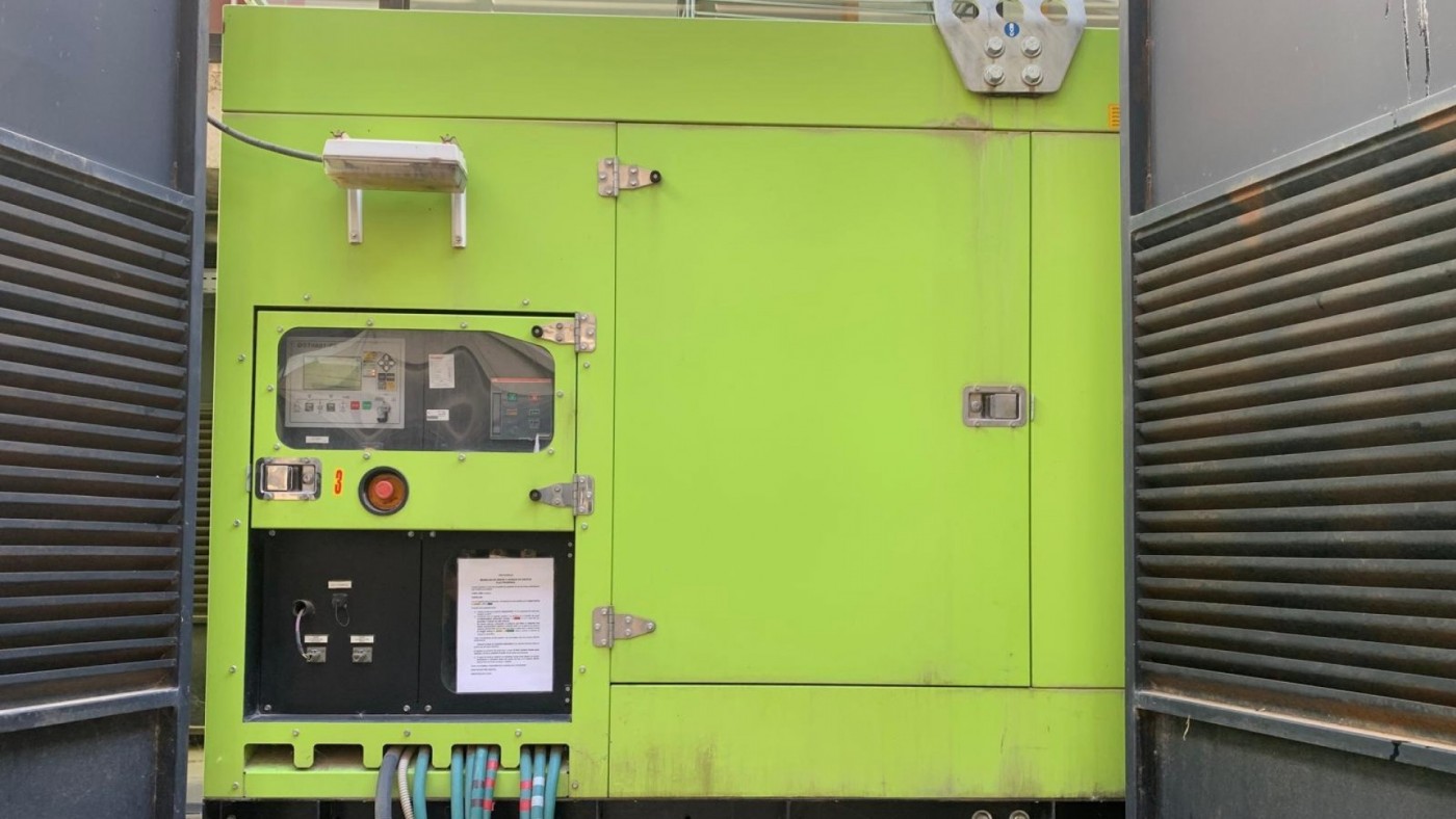 REPORTAJE | Un día sin luz en el Morales con cinco grupos electrógenos y con inquietud por la reposición del gasoil 