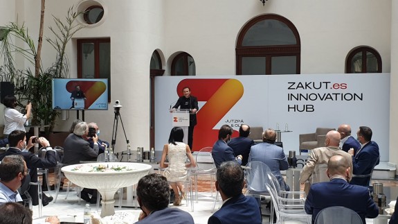 David Hatchwell presenta la iniciativa de 'Zakut Innovation Hub'. ORM
