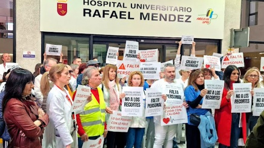 El Defensor del Pueblo estudia las reclamaciones de falta de personal en el hospital 'Rafael Méndez' de Lorca