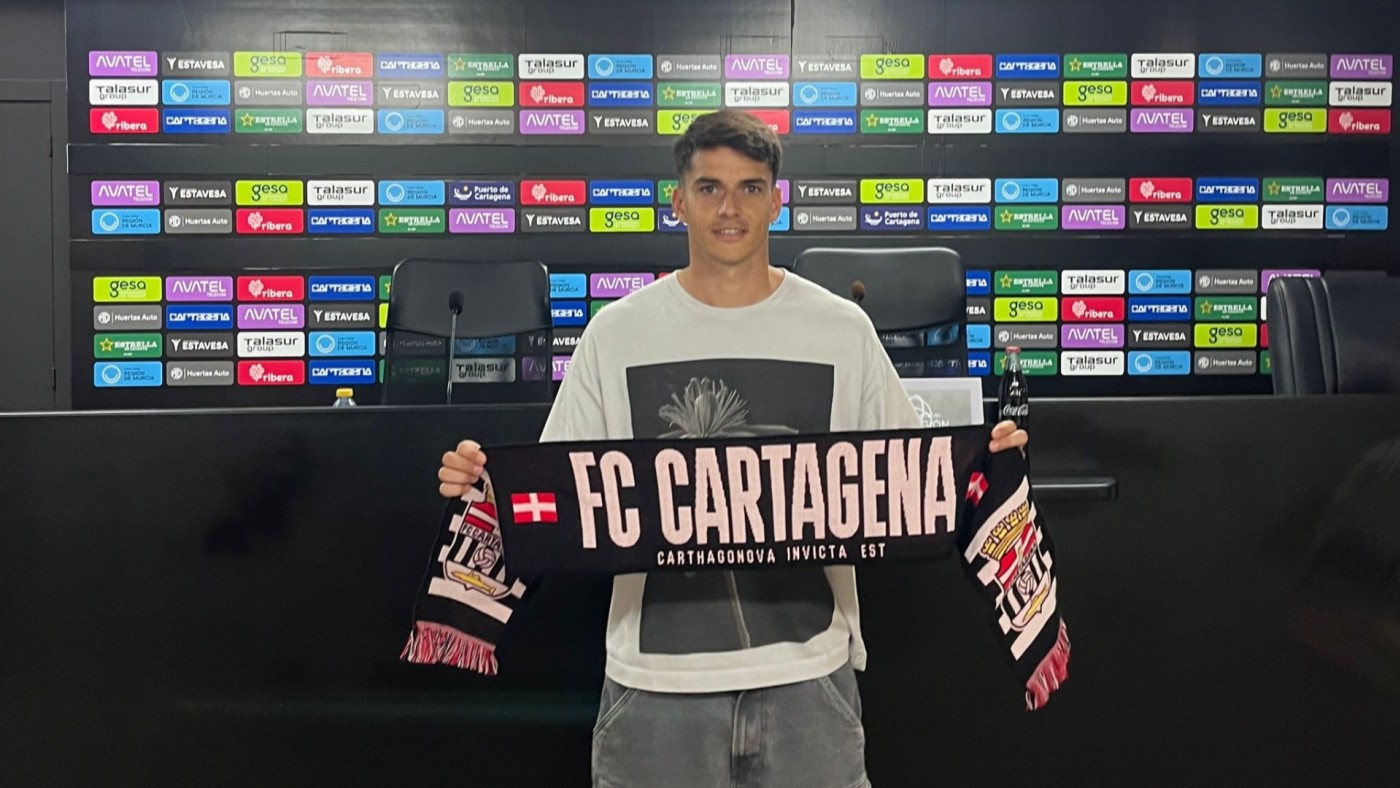 Nil Jiménez: "En el Cartagena se palpa la ambición por lograr de nuevo el ascenso"