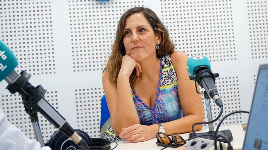 Especial colectivos. Con Nuria Vidal, jefa de Servicios Sociales de la ONCE, hablamos de la campaña 'Mucho que ver' y de los problemas de los 