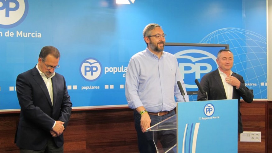 Víctor Martínez en rueda de prensa 