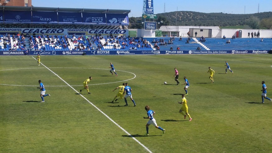 El Lorca Deportiva demuestra su incapacidad en Linares (1-0)