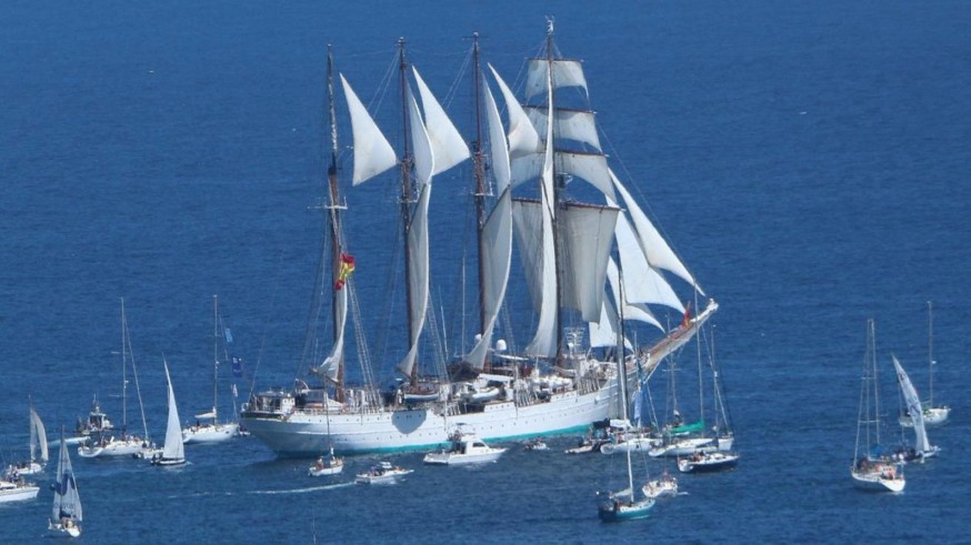 El buque escuela de la Armada española, 'Juan Sebastián Elcano' atracará este martes en Cartagena