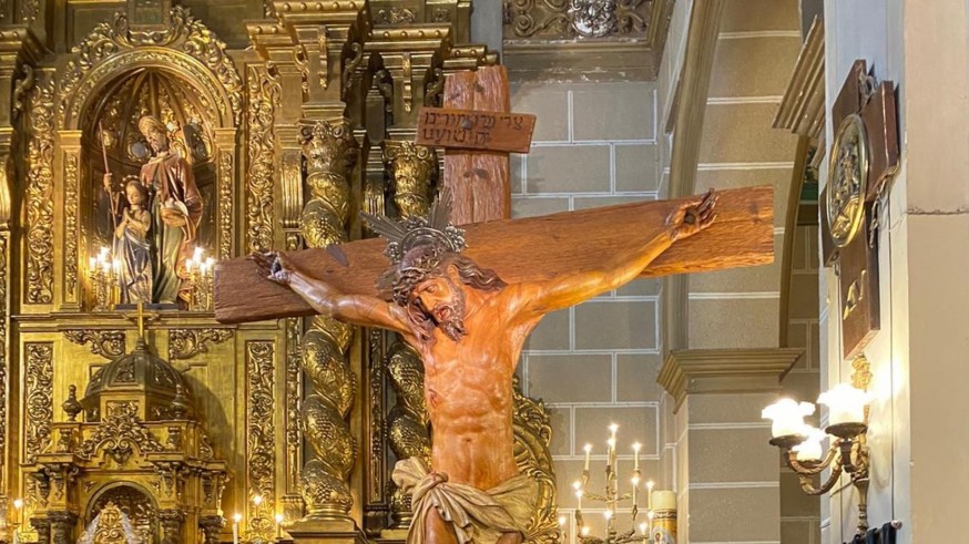 El Santísimo Cristo del Perdón regresa a la iglesia de San Joaquín tras ser restaurado